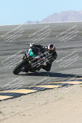 media/Oct-13-2025-Moto Forza (Mon) [[a66d839500]]/4-C Group/Session 2 (Bowl)/